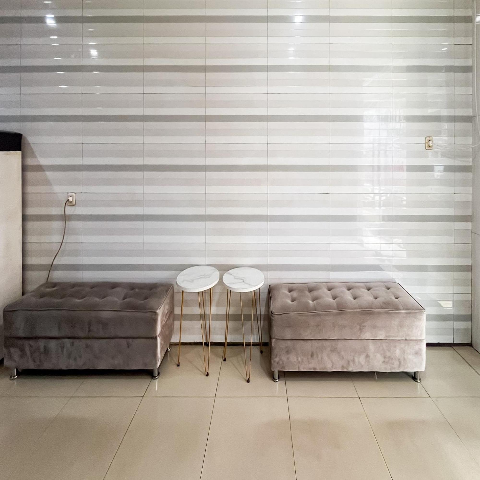 Arcadia Rooms Redpartner Jakarta Kültér fotó