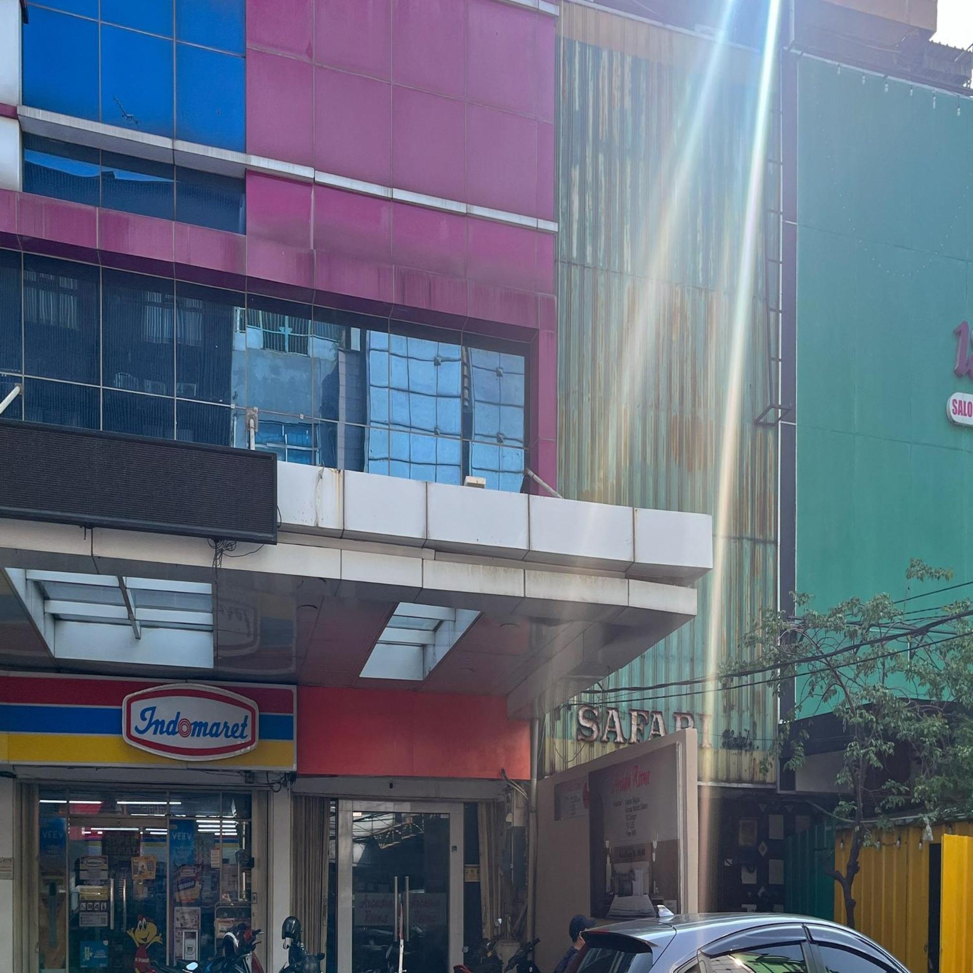Arcadia Rooms Redpartner Jakarta Kültér fotó